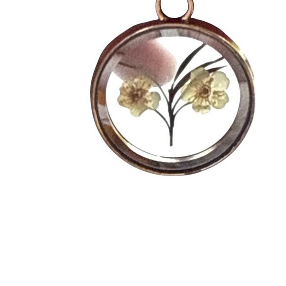 Pressed Flower Glass Pendant Round Botanical Necklace Vintage Style Jewelry - Picture 9 of 14